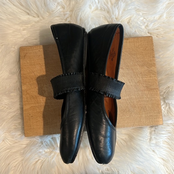 Gentle Souls Mary Jane Leather Flats - Picture 3 of 9